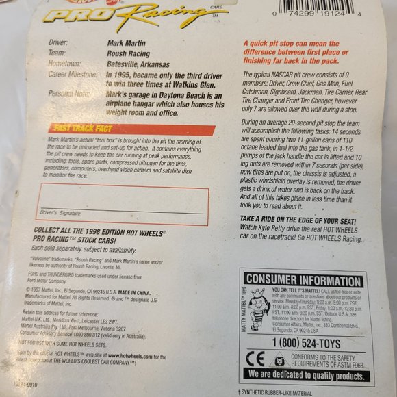 Hot Wheels Pro Racing Collectors Edition Pit Crew -- #946 - Picture 2 of 2